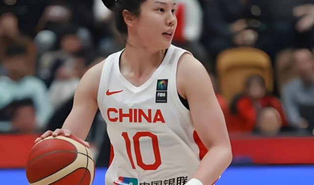 开云官网-女篮赢10分！有3人却开心不起来，表现糟糕 令人失望